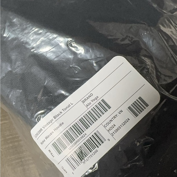 Alo Make Waves Hoodie - Picture 3 of 3